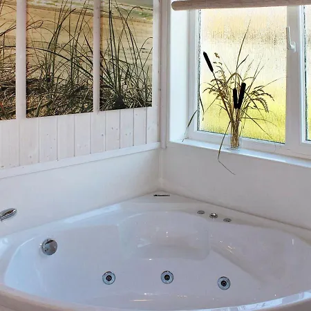 Three-bedroom In 7 * Gelting